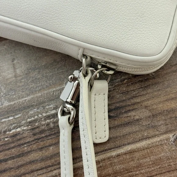 Coach 1941 Leather Wristlet - Picture 6 of 9